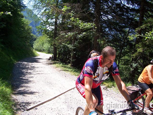 100_1321.JPG - la salita non perdona