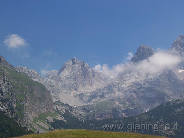 100_1325.JPG - La Cima d'Agola m.2912 sullo sfondo